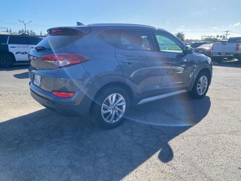 Used 2017 Hyundai Tucson SE Plus w/ Cargo Package image 3