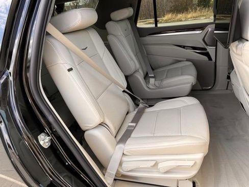 Certified 2026 Cadillac Escalade Platinum Sport w/ LPO, ONYX Package image 32