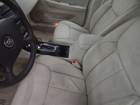 Used 2009 Cadillac DTS Performance FWD image 10