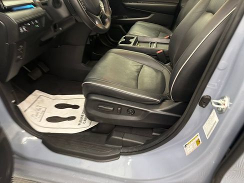 Used 2024 Honda Odyssey Elite image 10