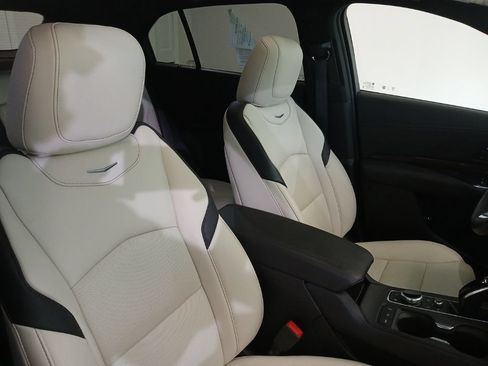 Certified 2023 Cadillac XT4 Sport AWD/4WD image 12