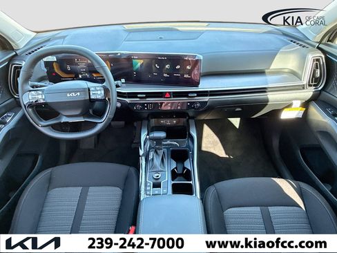 New 2026 Kia Sorento LX image 16
