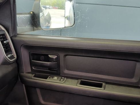 Used 2021 RAM 2500 Tradesman image 3