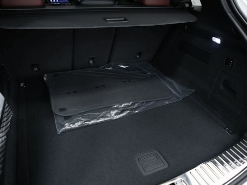 New 2026 Porsche Cayenne GTS image 32