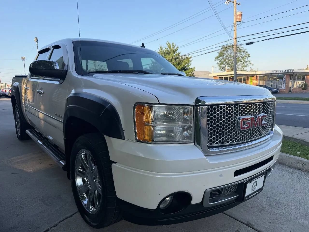 Used 2011 GMC Sierra 1500 Denali AWD/4WD image 4