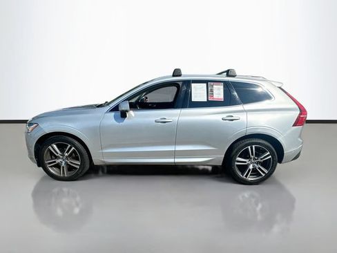 Used 2018 Volvo XC60 T5 Momentum w/ Vision Package AWD/4WD image 9