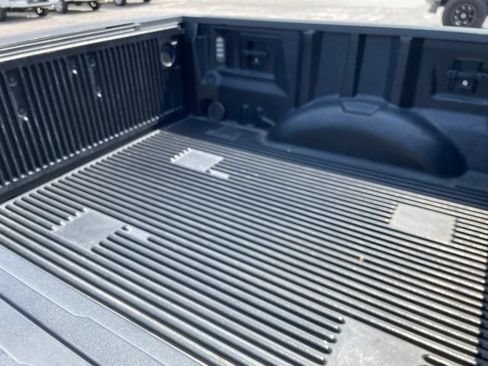 Used 2015 Ford F150 Platinum w/ Trailer Tow Package AWD/4WD image 7