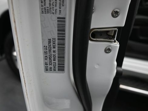 Used 2024 RAM 2500 Big Horn image 20