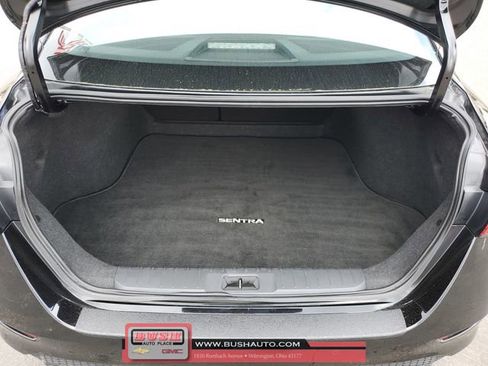 Used 2025 Nissan Sentra SV image 8