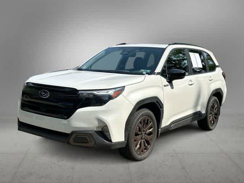 Certified 2025 Subaru Forester Sport AWD/4WD image 1