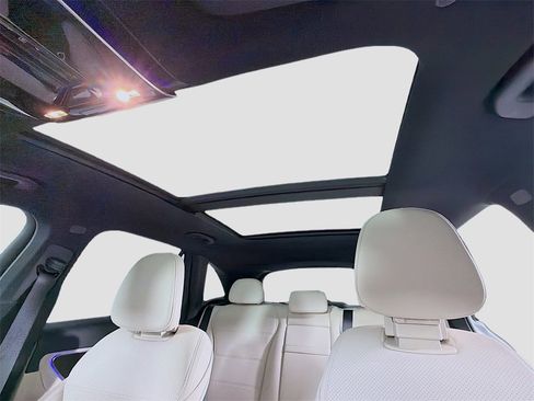 New 2026 Mercedes-Benz GLC 300 4MATIC image 15