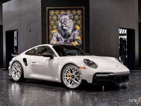 Used 2022 Porsche 911 Turbo S AWD/4WD image 10