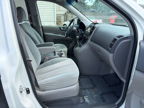 Used 2012 Kia Sedona EX FWD image 16