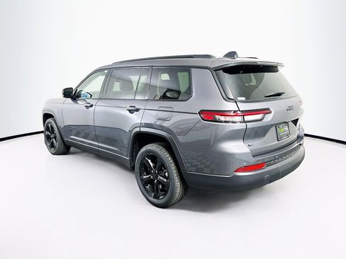 Used 2023 Jeep Grand Cherokee L Limited w/ Black Appearance Package image 5