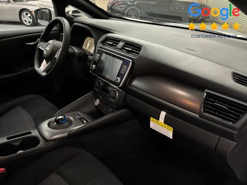 Used 2025 Nissan Leaf S FWD image 16