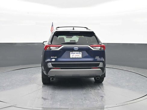 Used 2020 Toyota RAV4 XSE image 6