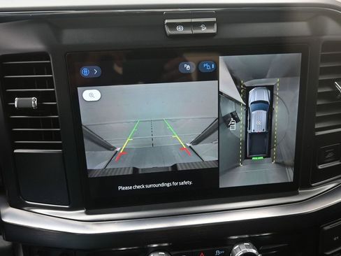 New 2026 Ford F250 Lariat w/ Black Appearance Package image 3