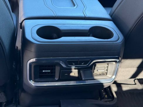 Used 2021 Chevrolet Silverado 1500 LTZ w/ LTZ Premium Package AWD/4WD image 26