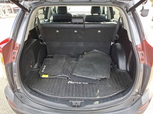 Used 2013 Toyota RAV4 Limited image 10