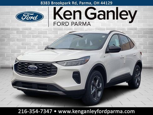 New 2026 Ford Escape ST-Line w/ Cold Weather Package AWD/4WD image 1