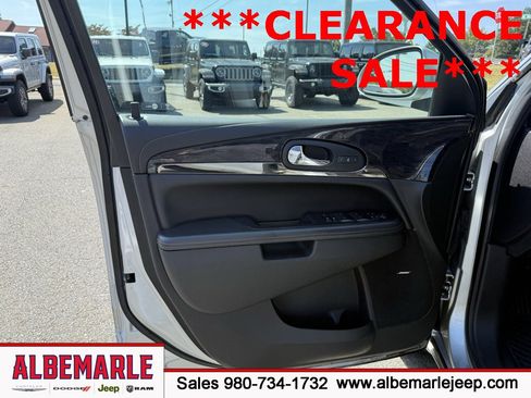 Used 2017 Buick Enclave Premium w/ Experience Buick Package image 13