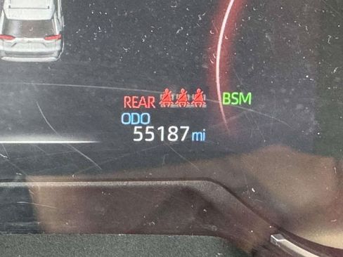 Used 2024 Toyota RAV4 XLE FWD image 13