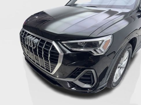 Used 2025 Audi Q3 2.0T Premium AWD/4WD image 16