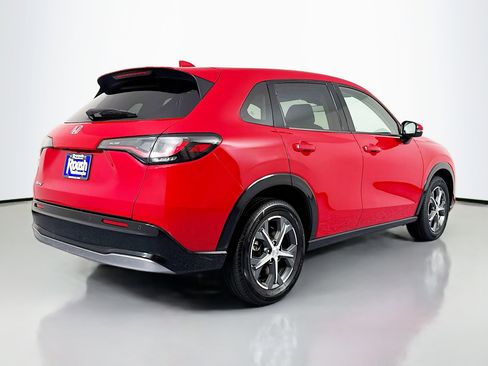 Certified 2024 Honda HR-V EX-L image 5