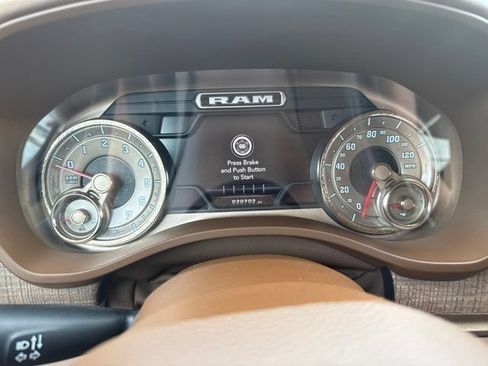 Used 2019 RAM 1500 Limited AWD/4WD image 44