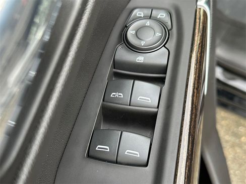 Used 2022 GMC Sierra 1500 Elevation image 21