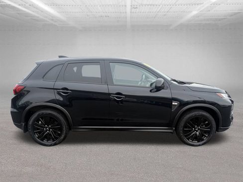 Used 2021 Mitsubishi Outlander Sport LE AWD/4WD image 3
