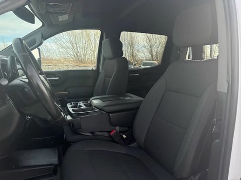 Used 2020 Chevrolet Silverado 1500 LT w/ Convenience Package image 13