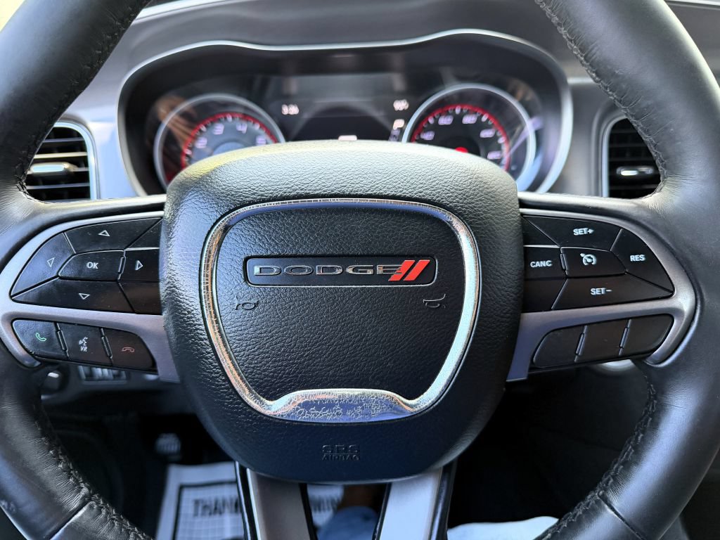 Used 2019 Dodge Charger SXT w/ Leather Interior Group RWD image 19