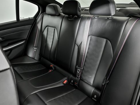 Used 2021 BMW M3 Competition w/ Executive Package image 23