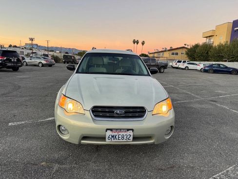 Used 2007 Subaru Outback 2.5i image 3