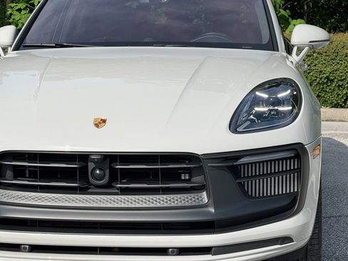 Certified 2023 Porsche Macan GTS AWD/4WD image 29