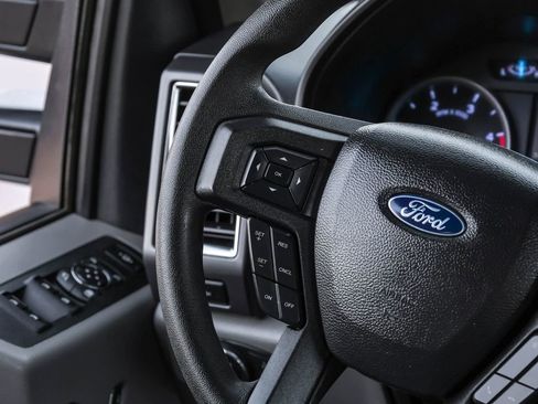 Used 2018 Ford F350 XLT w/ XLT Premium Package image 23