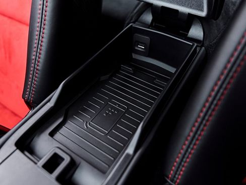 Used 2019 Porsche 911 GT2 RS RWD image 82