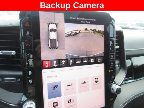 Used 2025 RAM 3500 Limited AWD/4WD image 19
