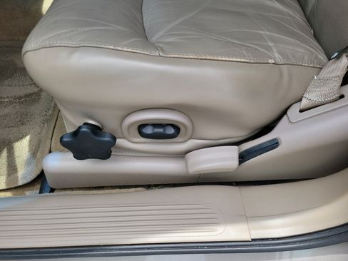 Used 2003 Buick Le Sabre Custom w/ Best Seller Package FWD image 18