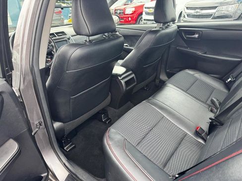 Used 2015 Toyota Camry SE image 13