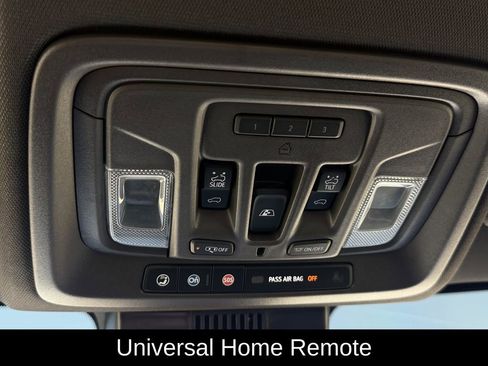 Used 2025 Chevrolet Silverado 1500 RST w/ Convenience Package II RWD image 28