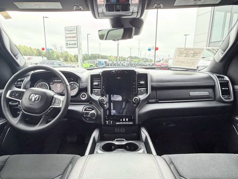 Used 2025 RAM 1500 Big Horn image 10