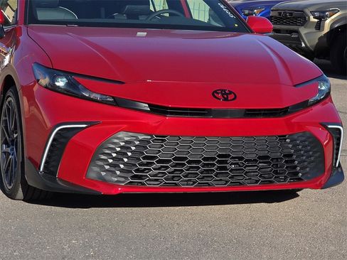 New 2026 Toyota Camry SE image 8