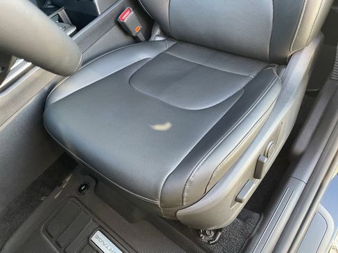 Used 2026 Kia Sportage EX image 24