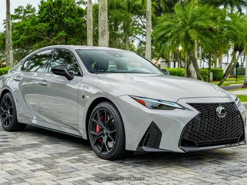Used 2025 Lexus IS 500 w/ F-Sport Performance RWD image 12