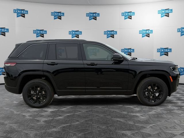 New 2026 Jeep Grand Cherokee Altitude AWD/4WD image 6
