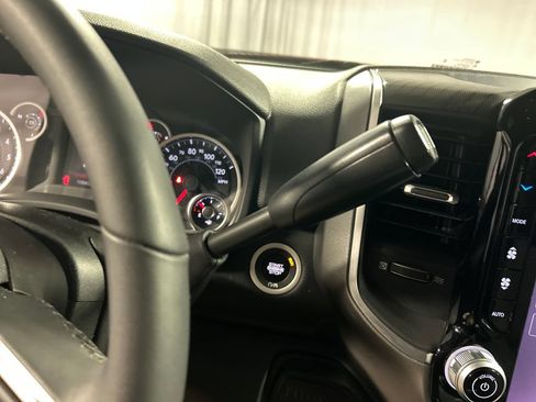 Used 2026 RAM 2500 Big Horn AWD/4WD image 19