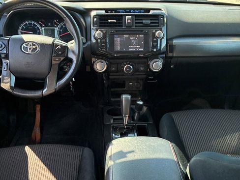 Used 2014 Toyota 4Runner Trail image 17