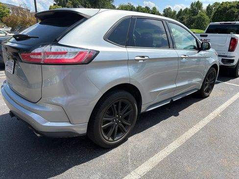 Used 2021 Ford Edge ST-Line w/ Class II Trailer Tow Package AWD/4WD image 2